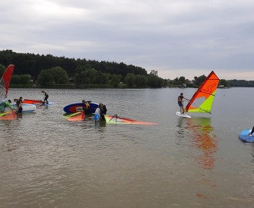 Na obozie windsurfingowym - powiększ