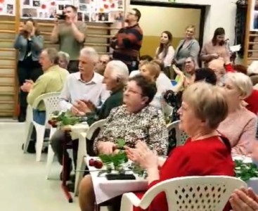 Uroczystość z okazji Dnia  Babci i Dziadka.  - powiększ