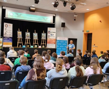 Światowy Dzień Książki i Praw Autorskich - powiększ