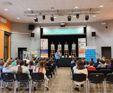 Światowy Dzień Książki i Praw Autorskich - powiększ