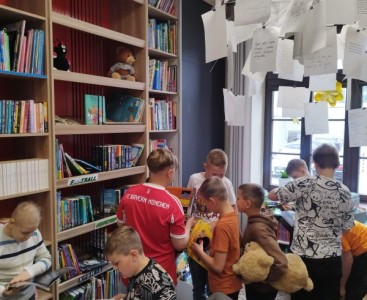 Z wizytą w bibliotece - powiększ