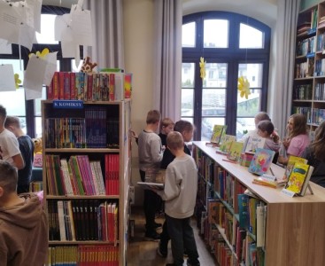 Z wizytą w bibliotece - powiększ